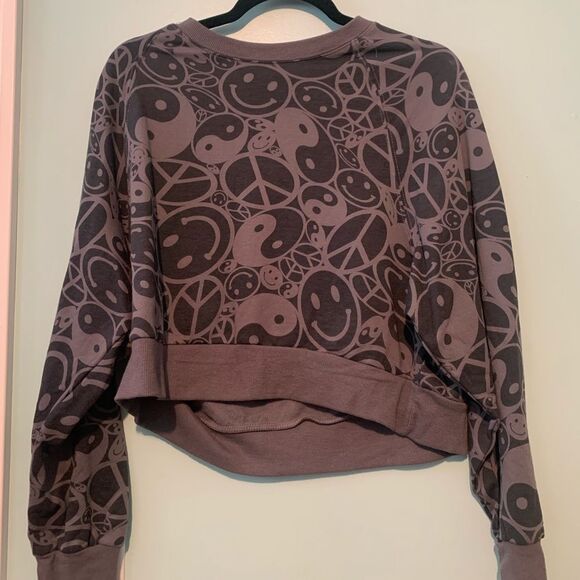 Rebellious One Size Medium Charcoal Sweatshirt Yin Yang - Picture 1 of 3